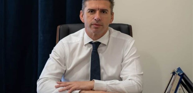 Ο Σάκης Παιδής μιλάει για όλα στο kosmoslarissa.gr
